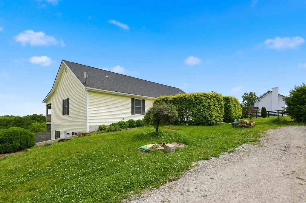 550 College Road Paris KY 40361