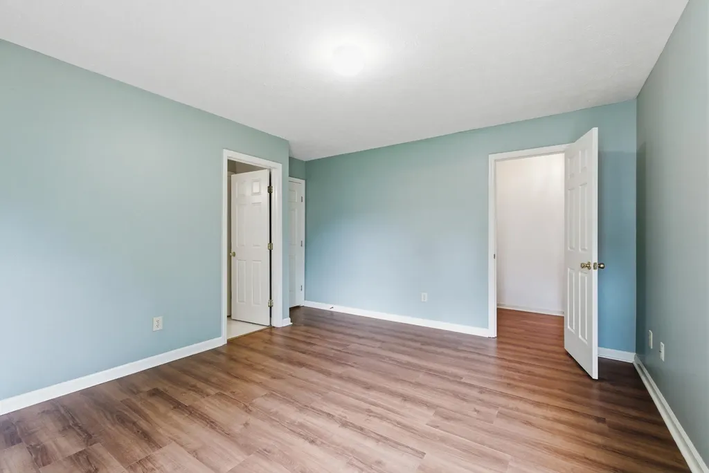1132 Lantern Creek Court Lexington KY 40517
