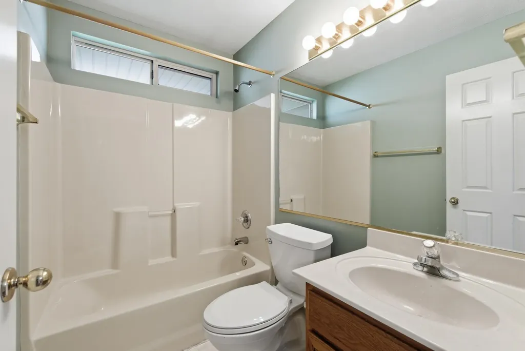 1132 Lantern Creek Court Lexington KY 40517