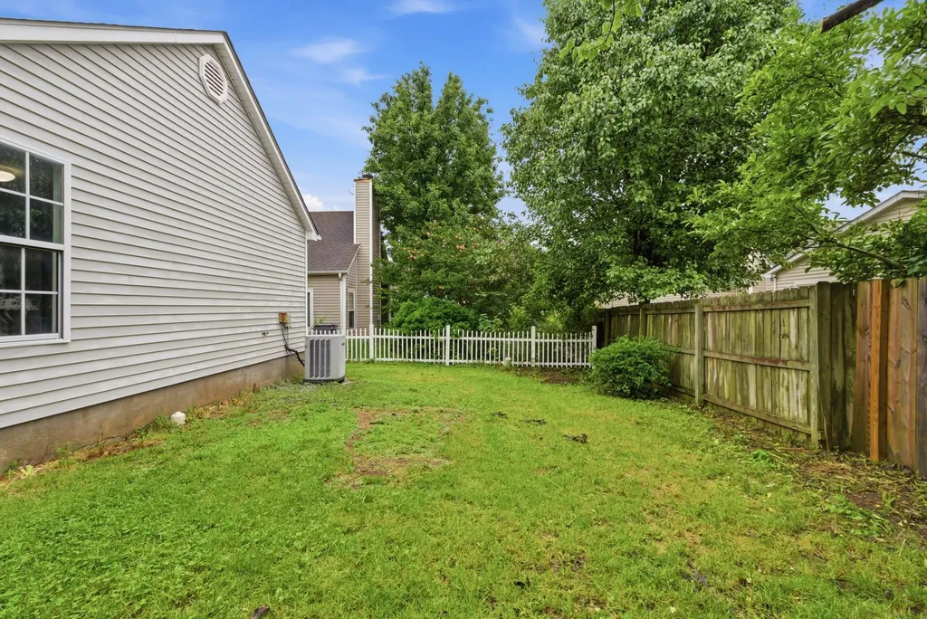 1132 Lantern Creek Court Lexington KY 40517