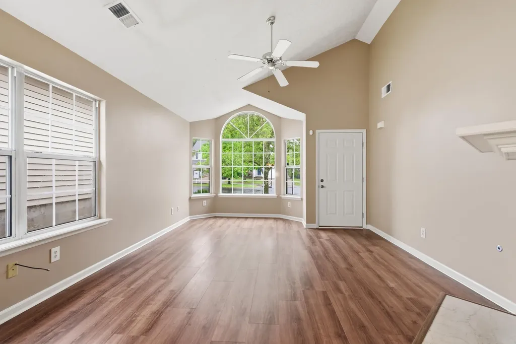 1132 Lantern Creek Court Lexington KY 40517