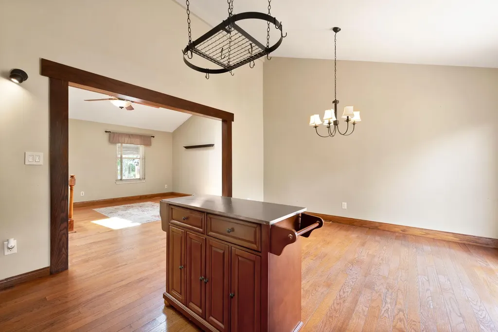 1824 Farmview Drive Lexington KY 40515