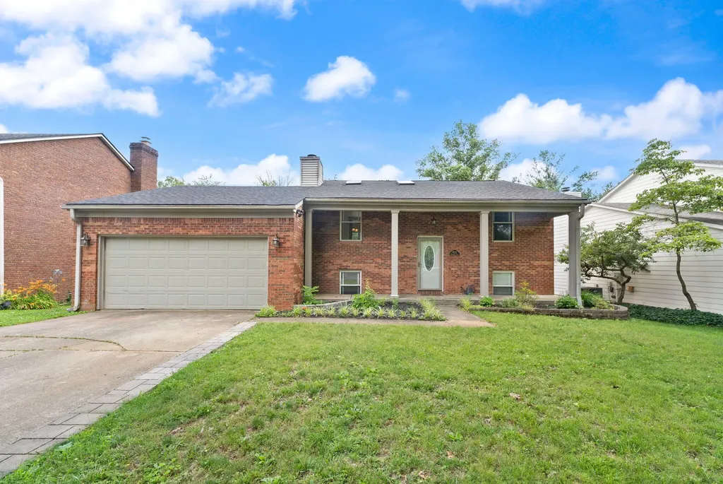 1824 Farmview Drive Lexington KY 40515