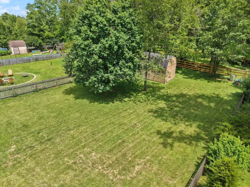 1824 Farmview Drive Lexington KY 40515