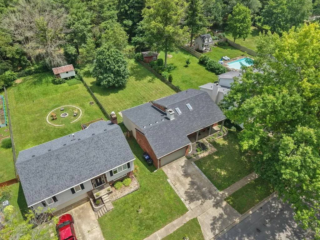 1824 Farmview Drive Lexington KY 40515