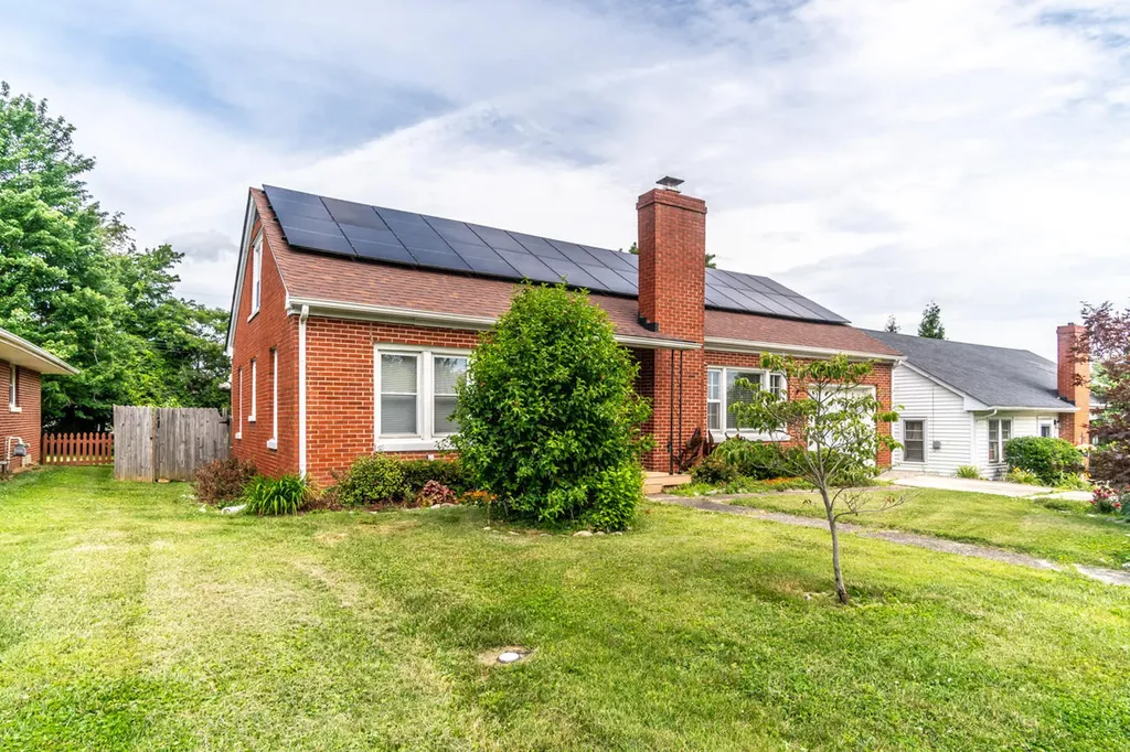 120 Windsor Drive Winchester KY 40391