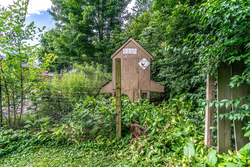 120 Windsor Drive Winchester KY 40391