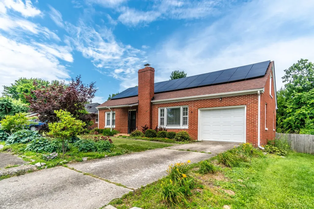 120 Windsor Drive Winchester KY 40391