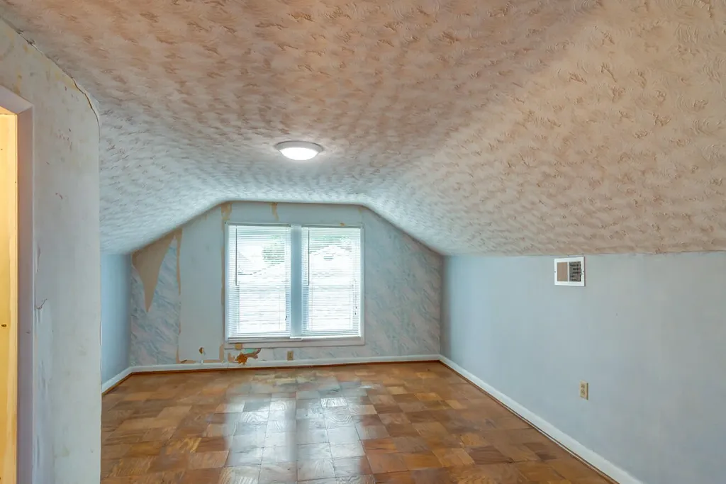 120 Windsor Drive Winchester KY 40391
