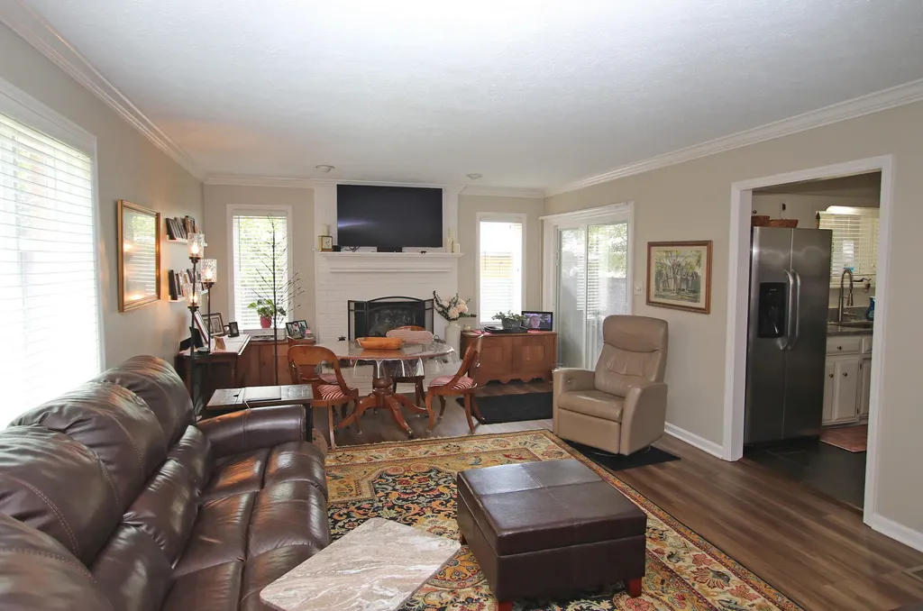 3475 Lyon Drive Lexington KY 40513
