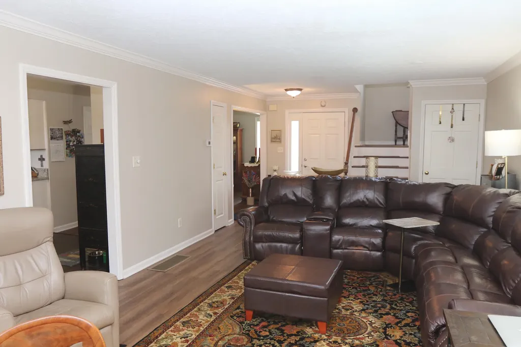 3475 Lyon Drive Lexington KY 40513