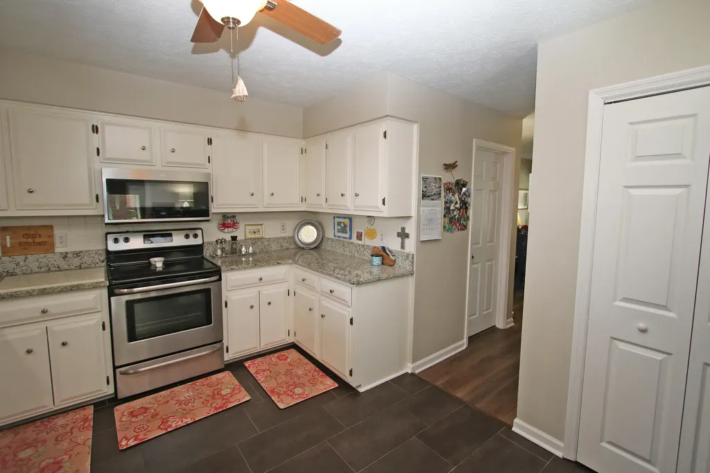 3475 Lyon Drive Lexington KY 40513