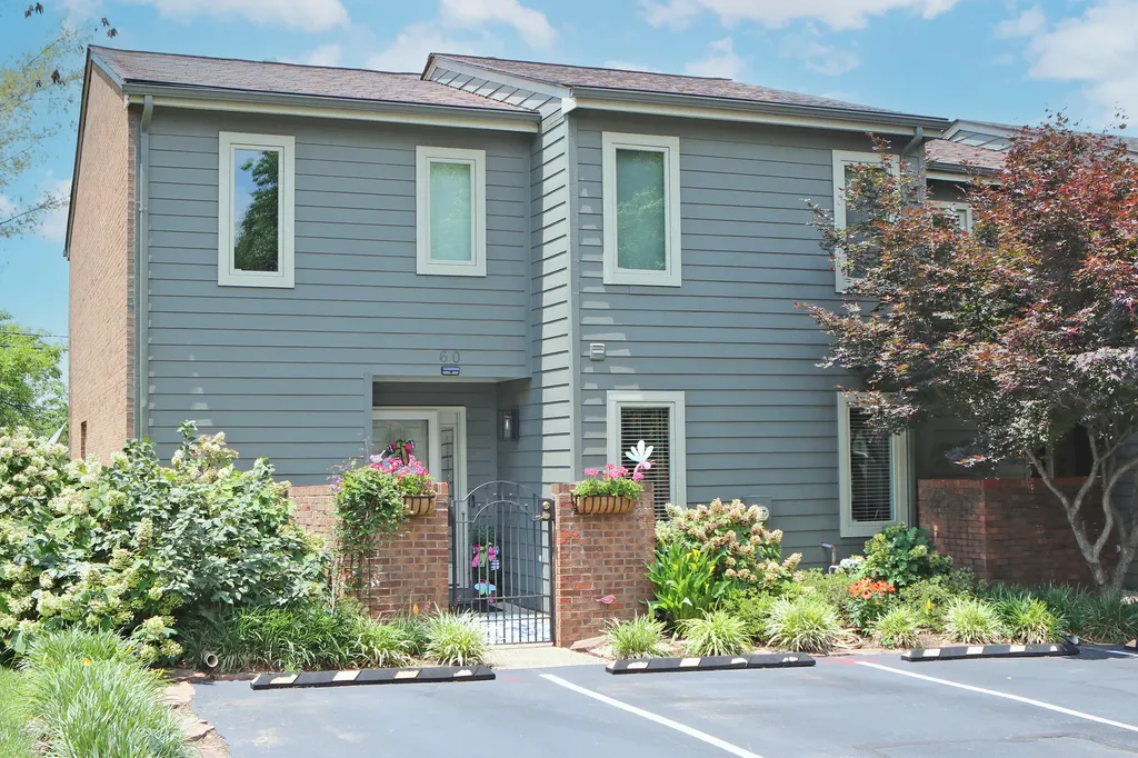 3475 Lyon Drive Lexington KY 40513