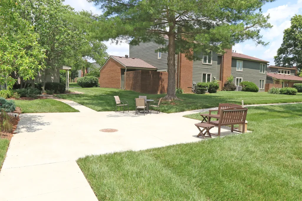 3475 Lyon Drive Lexington KY 40513