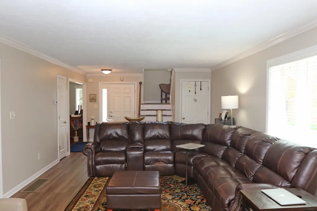 3475 Lyon Drive Lexington KY 40513