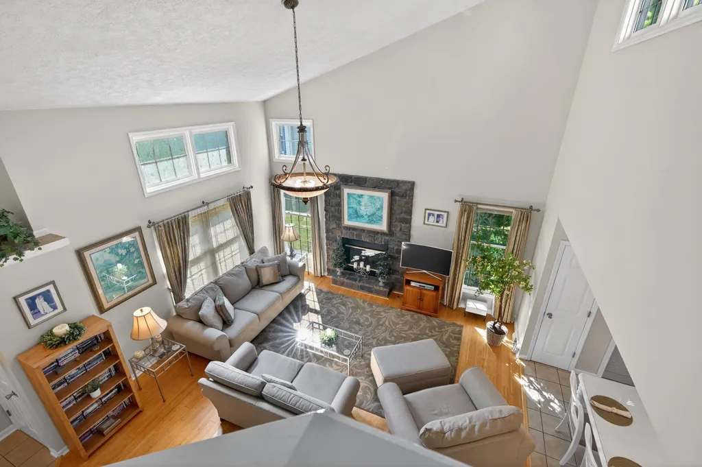 613 Applegrove Drive Nicholasville KY 40356