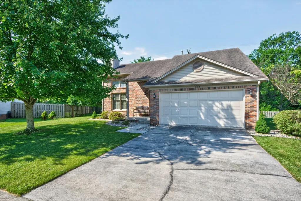613 Applegrove Drive Nicholasville KY 40356