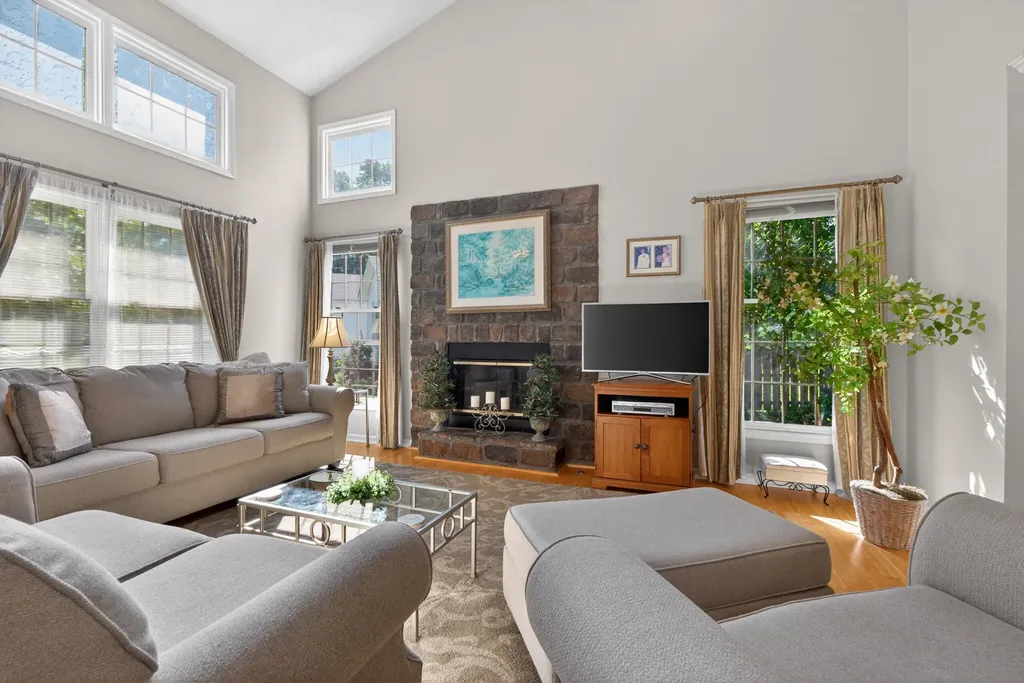 613 Applegrove Drive Nicholasville KY 40356