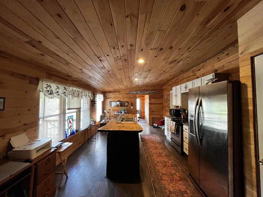1041 State Highway 1809 Barbourville KY 40906