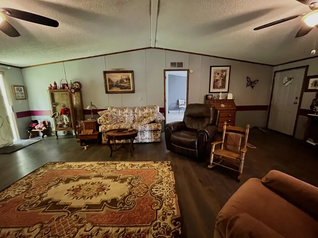 1041 State Highway 1809 Barbourville KY 40906