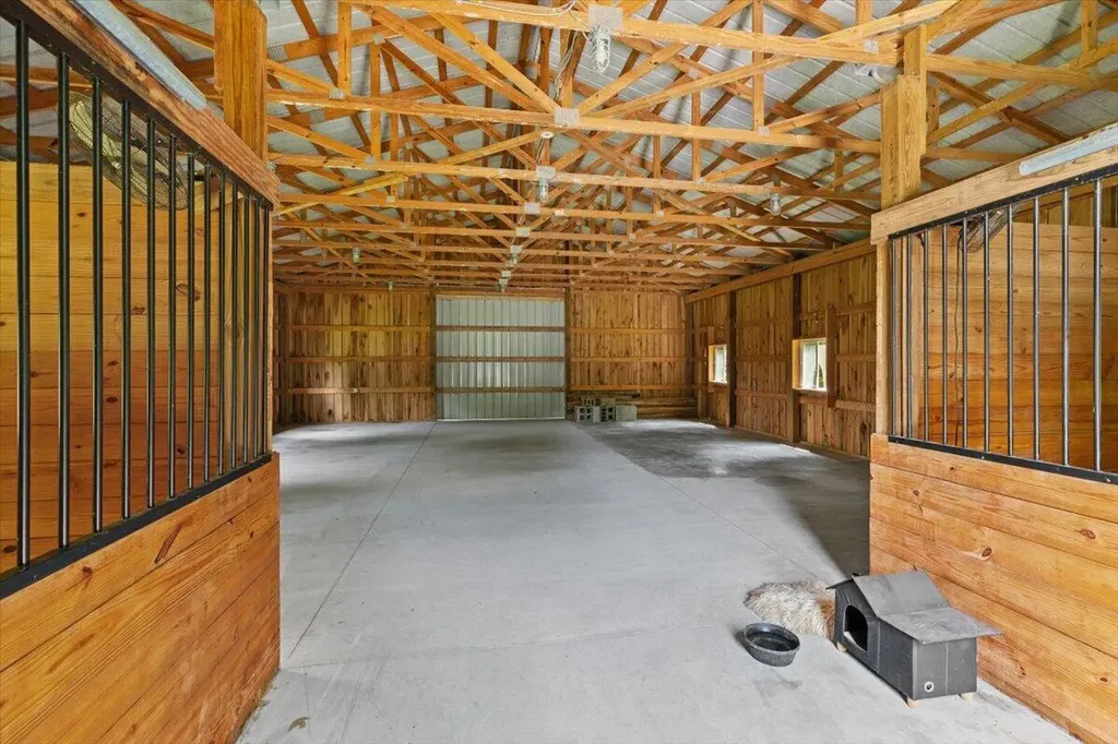 4001 Shannon Run Road Versailles KY 40383