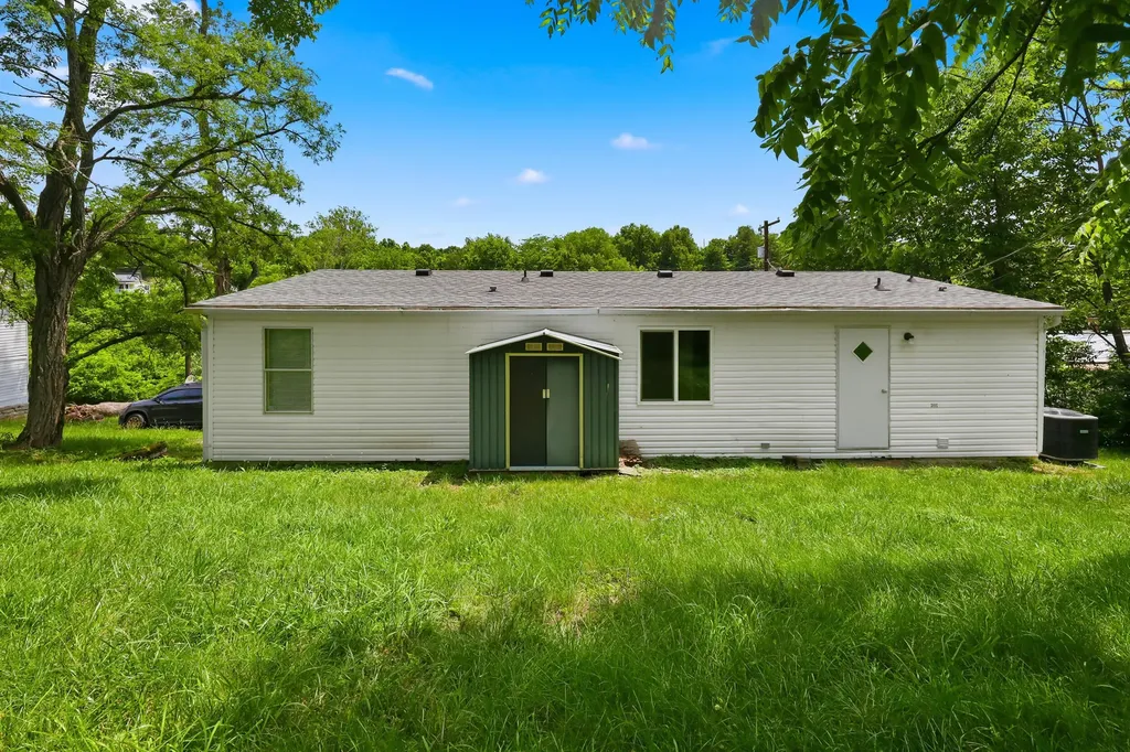 708 Pike Street Sadieville KY 40370