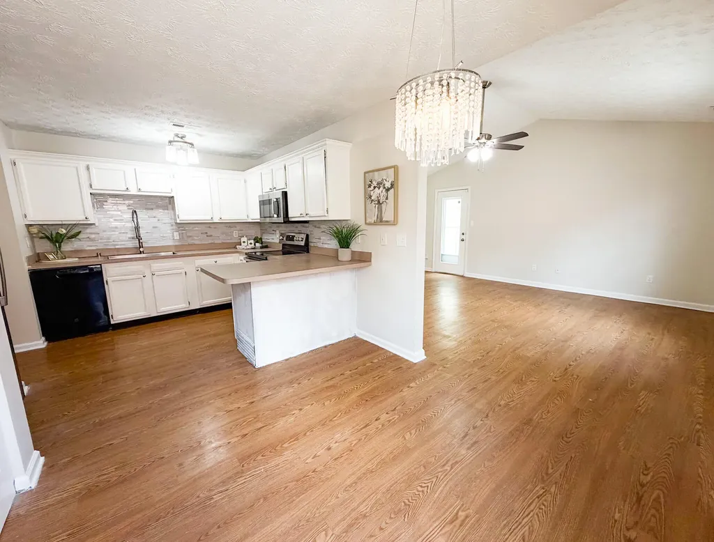 677 Graftons Mill Lane Lexington KY 40509