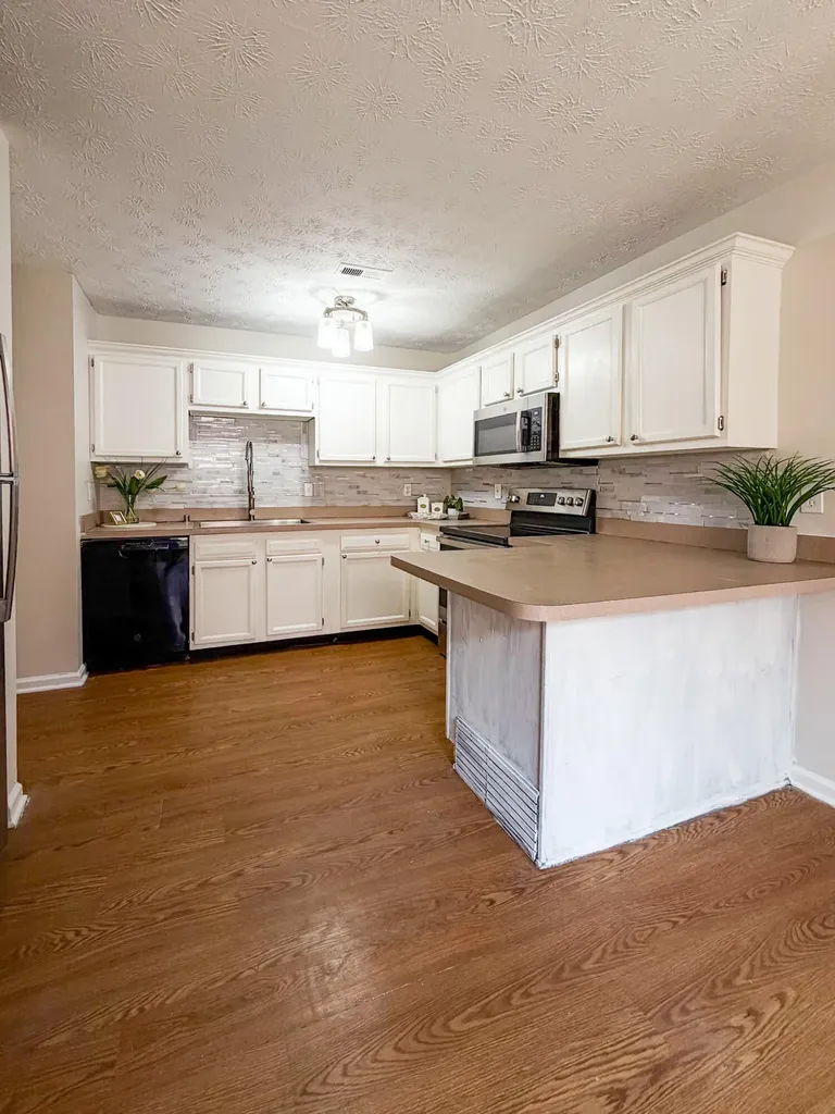 677 Graftons Mill Lane Lexington KY 40509