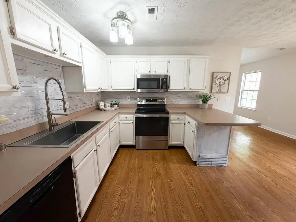 677 Graftons Mill Lane Lexington KY 40509