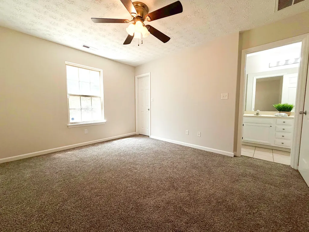 677 Graftons Mill Lane Lexington KY 40509