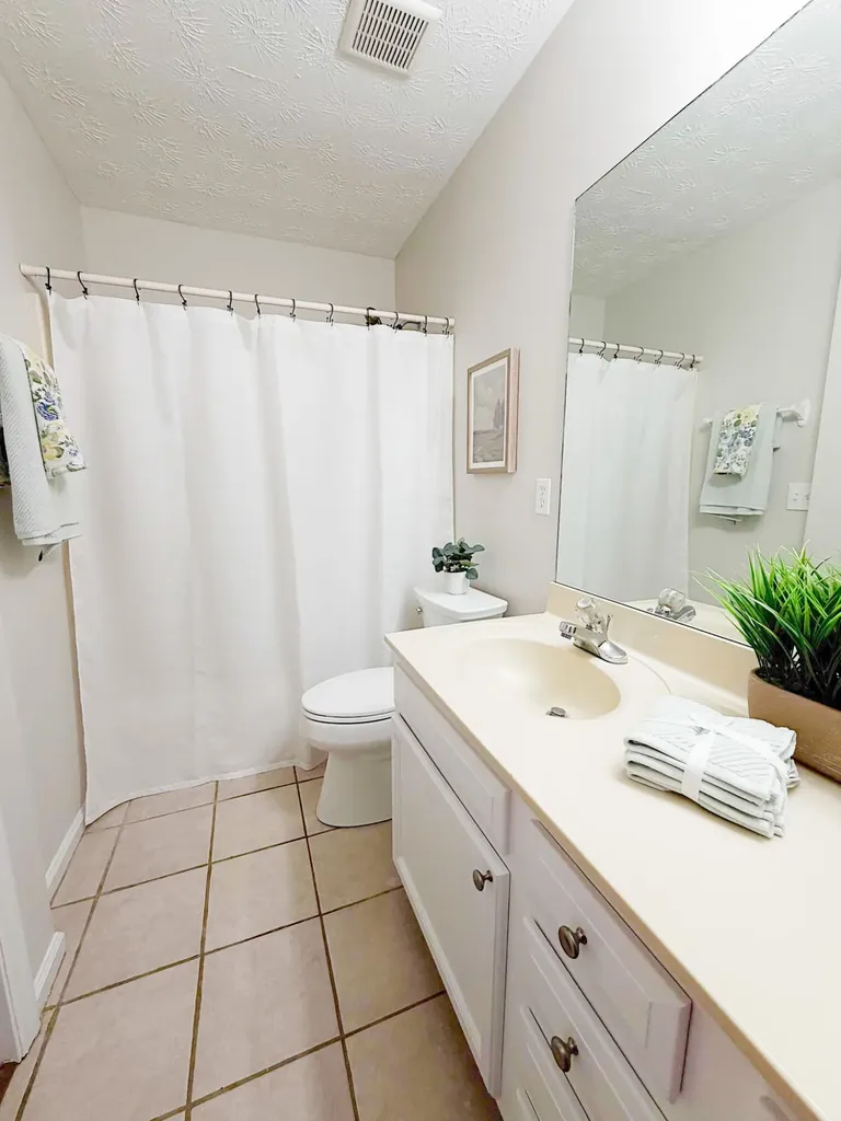 677 Graftons Mill Lane Lexington KY 40509