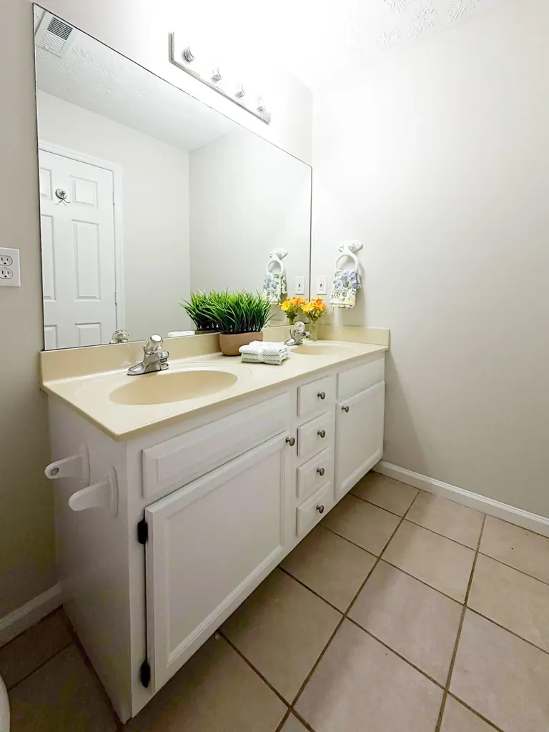 677 Graftons Mill Lane Lexington KY 40509