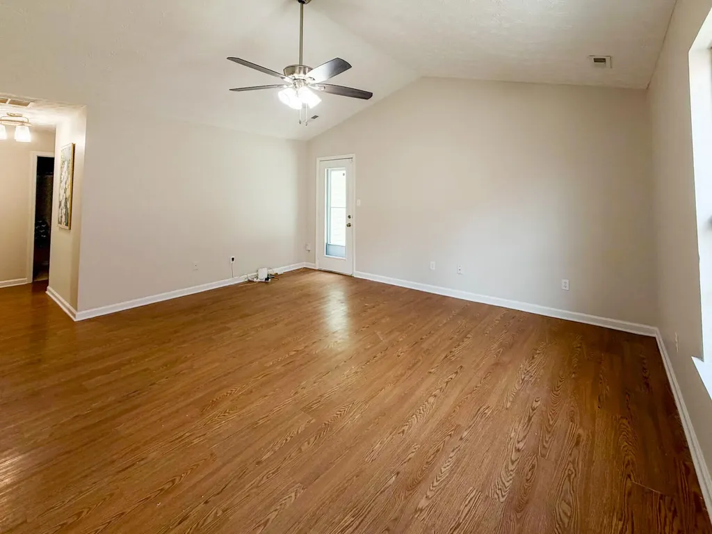 677 Graftons Mill Lane Lexington KY 40509