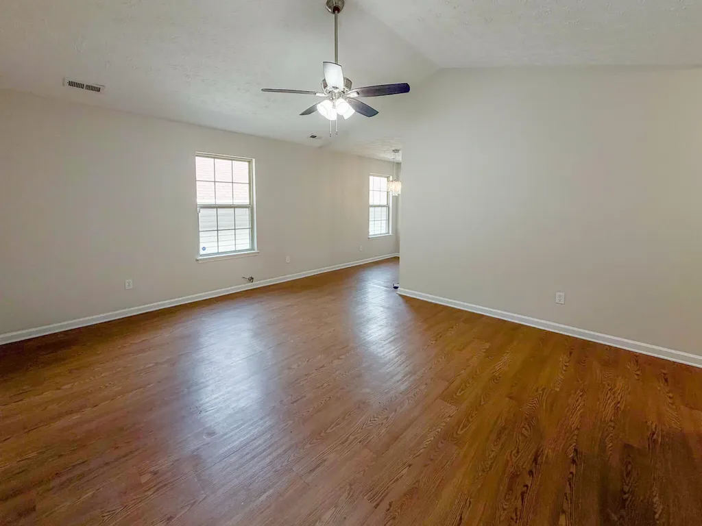 677 Graftons Mill Lane Lexington KY 40509