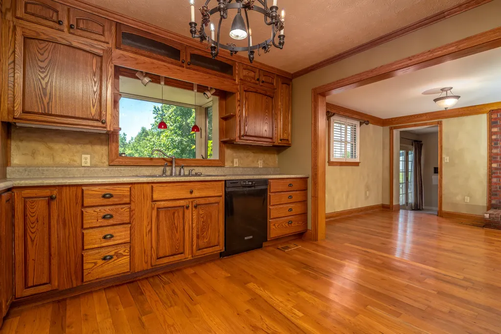 865 Liberty Road West Liberty KY 41472