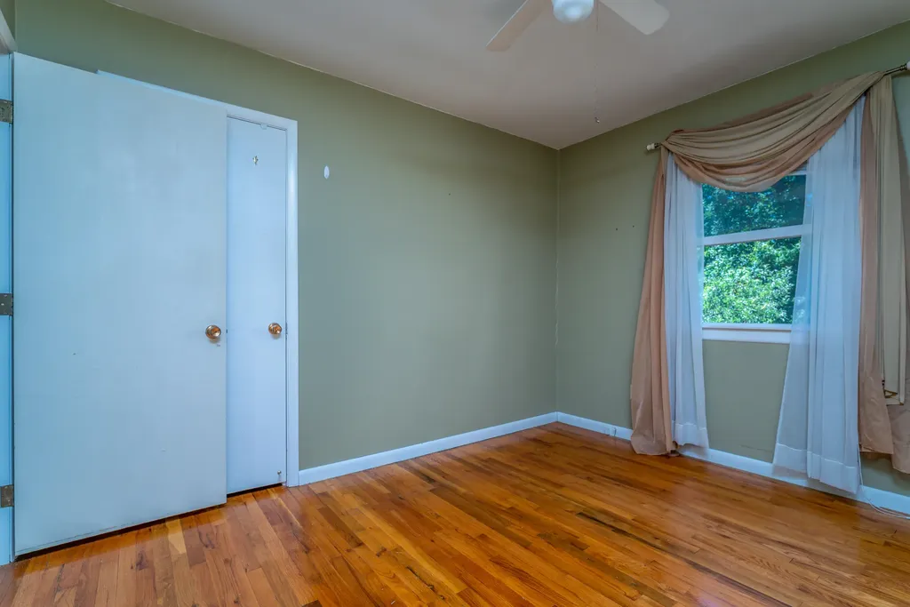 865 Liberty Road West Liberty KY 41472