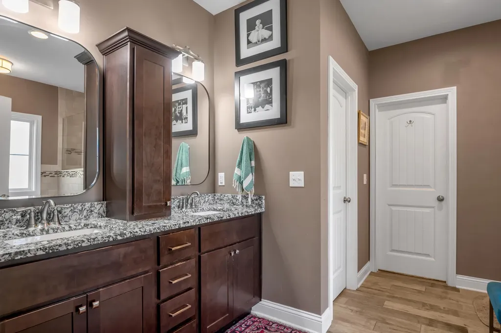 4060 Greentree Road Versailles KY 40383
