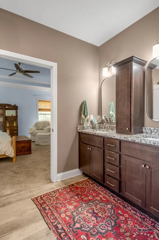 4060 Greentree Road Versailles KY 40383