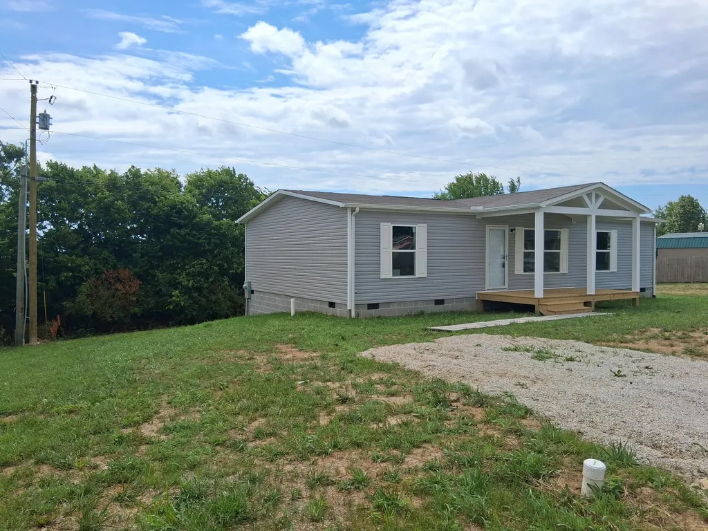 145 Grandview Circle Flemingsburg KY 41041