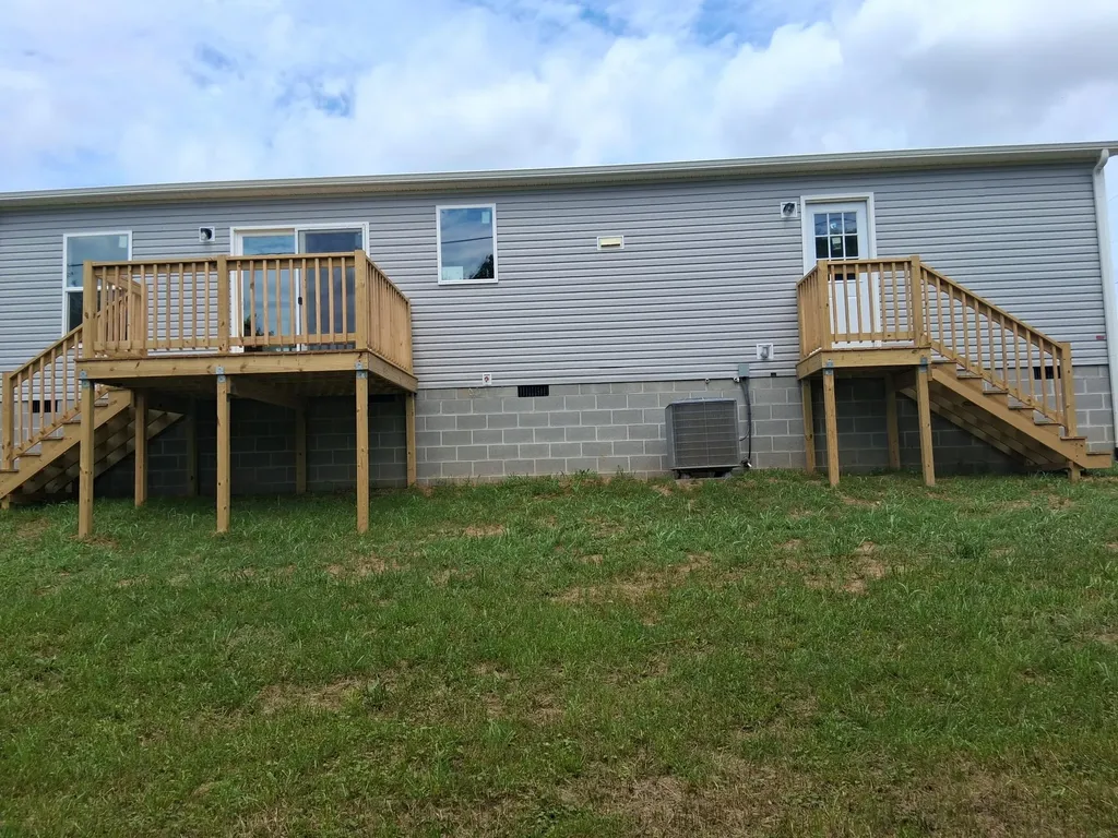145 Grandview Circle Flemingsburg KY 41041
