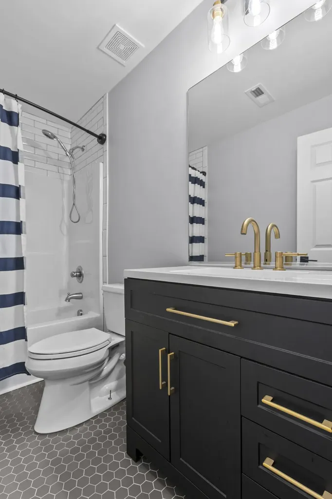 2804 Sullivans Trace Lexington KY 40511