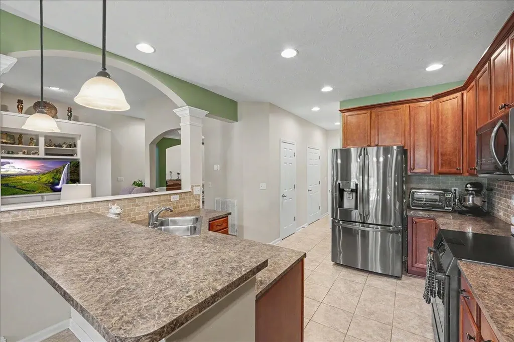 3800 Ruby Lane Lexington KY 40509