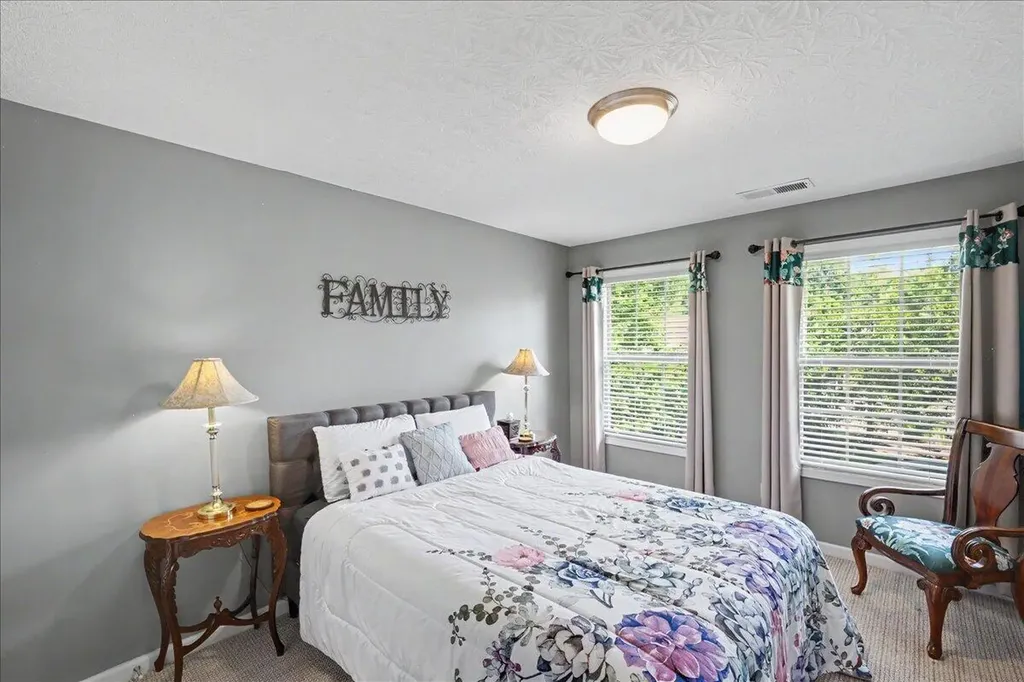 3800 Ruby Lane Lexington KY 40509