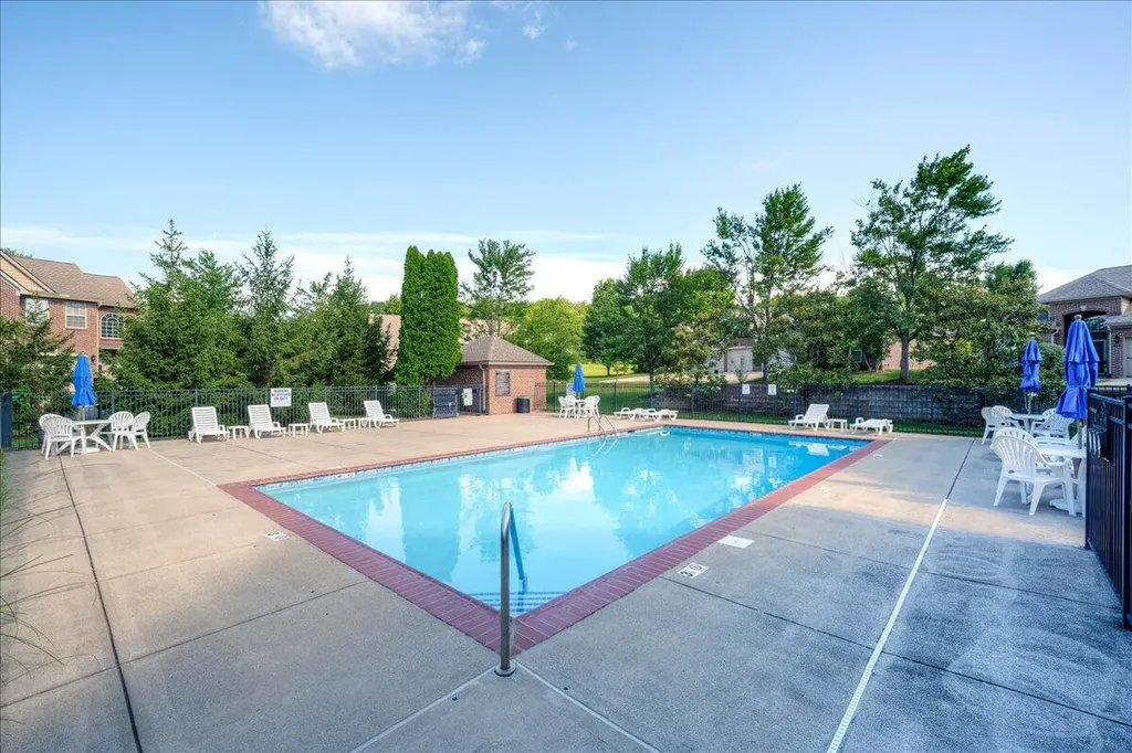 3800 Ruby Lane Lexington KY 40509