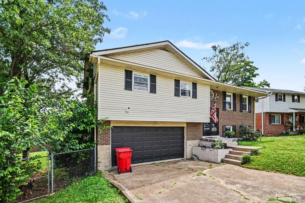 176 Shannon Parkway Nicholasville KY 40356