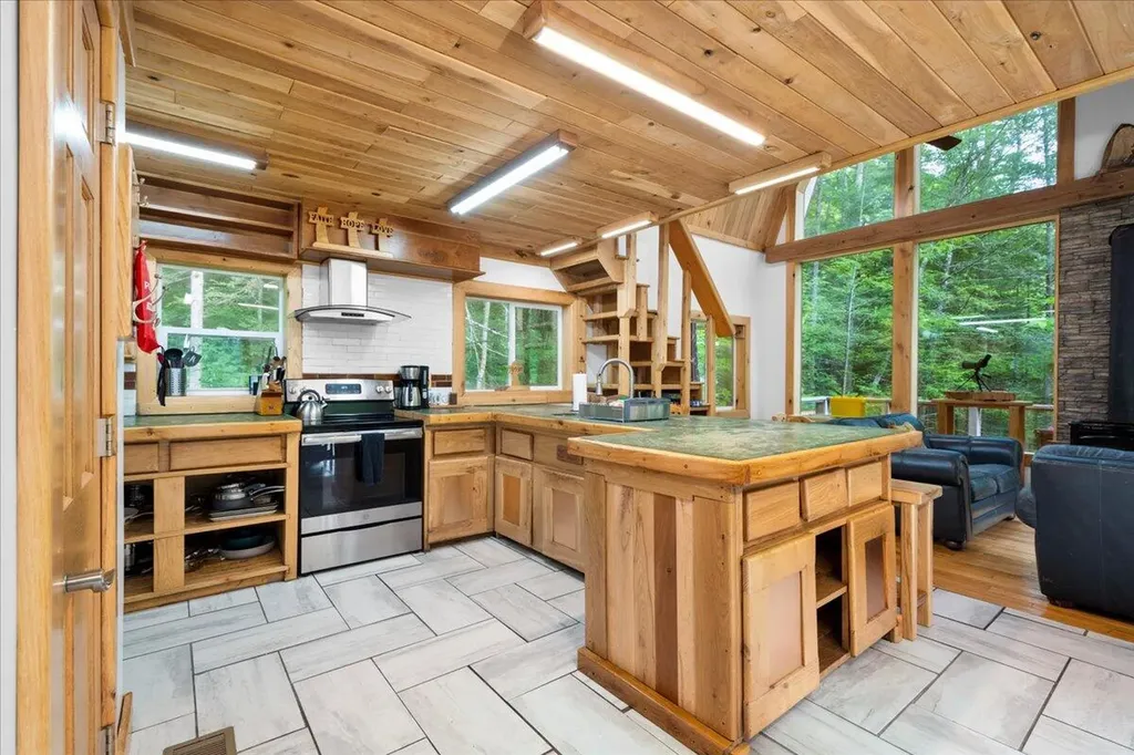168 Laurel Lane Stanton KY 40380