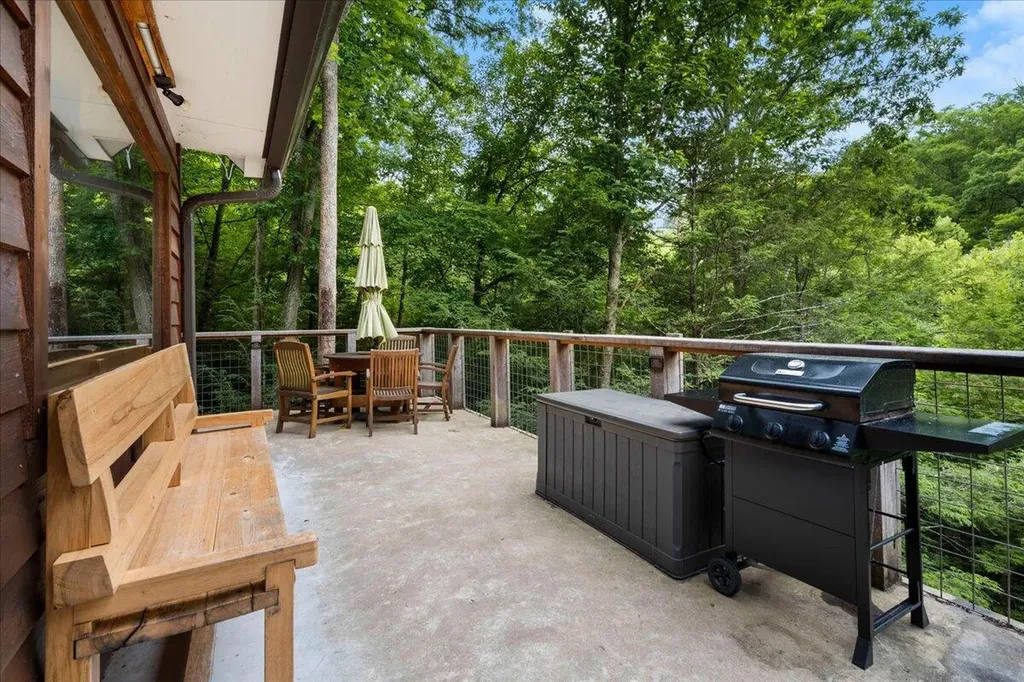 168 Laurel Lane Stanton KY 40380