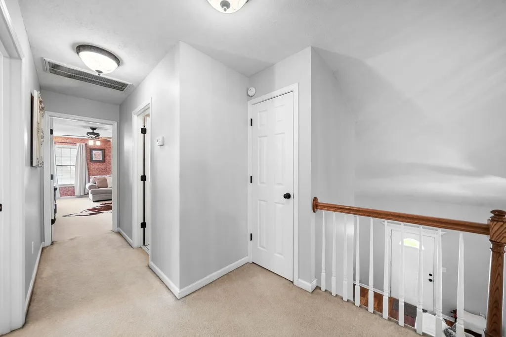 1215 Bark Ridge Circle Hopkinsville KY 42240
