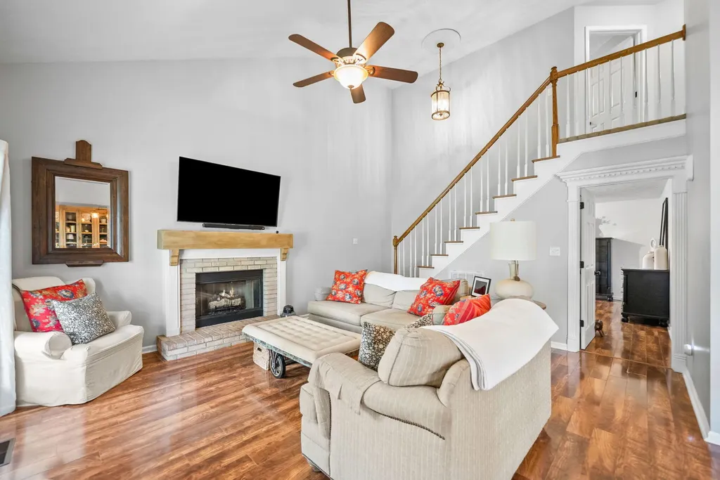 1215 Bark Ridge Circle Hopkinsville KY 42240