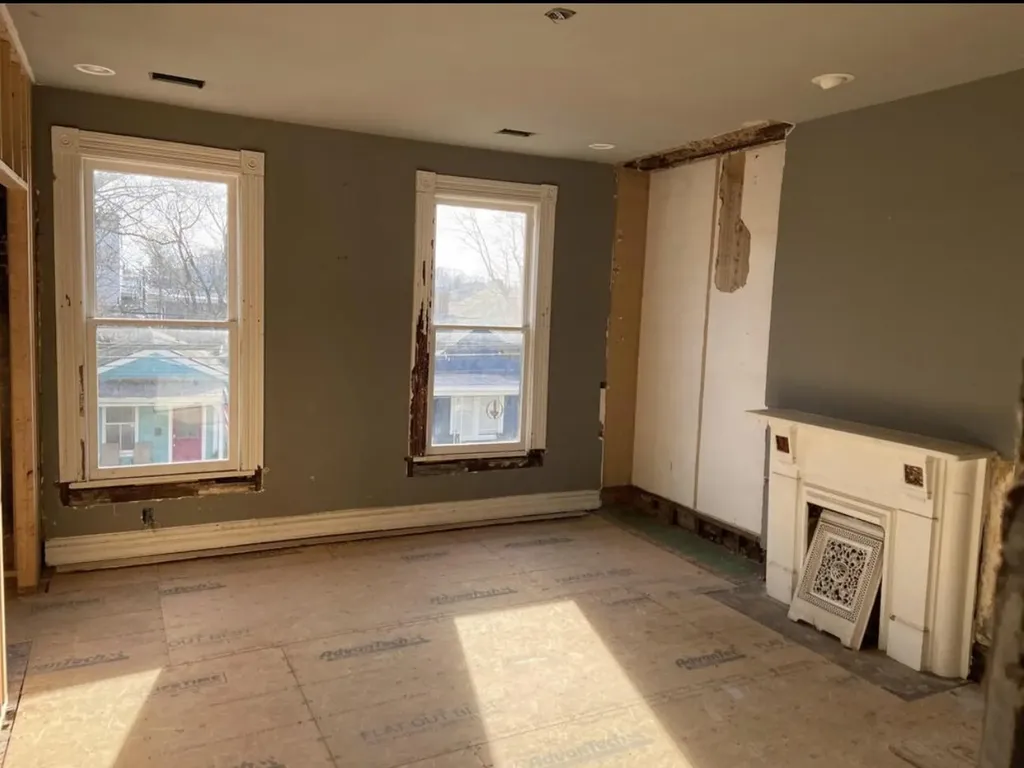 579 W Short Street Lexington KY 40507